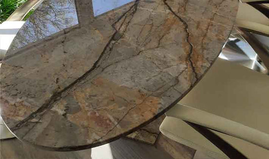 Ausgesuchte Materialien.