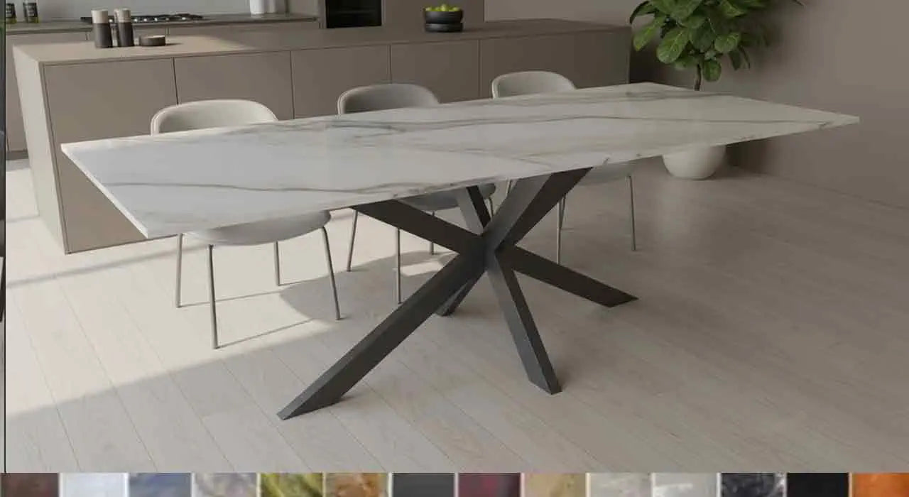 Moderner Tisch Lumu: Viel Beinfreiheit, handgefertigt nach Maß – online konfigurierbar in über 40 Naturstein-Varianten.