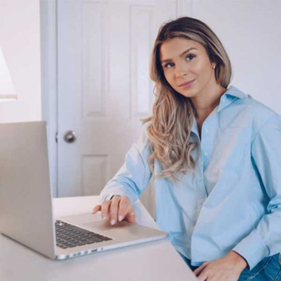 SO ERREICHEN SIE UNS