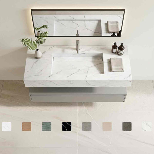 Design-Waschtisch Simplicity Kairos aus weißer Dekton-Keramik mit grau gebänderten Adern, Waschbecken mit Ablage, fugenlos integriertem Monobecken und Maßanfertigung bis 250 cm.